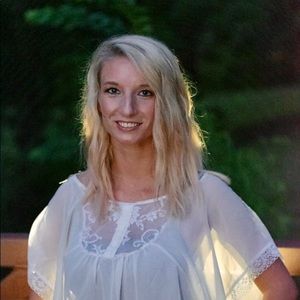 Meet your Posher, Kara